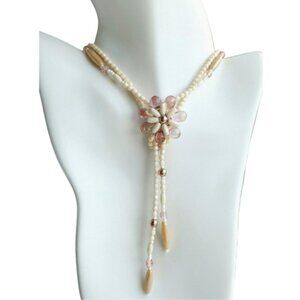 VINTAGE 70s Lariat long necklace of pearly beads in cream and rose